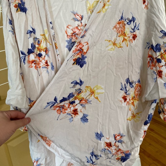 Floral Kimono sweater - Picture 2 of 3